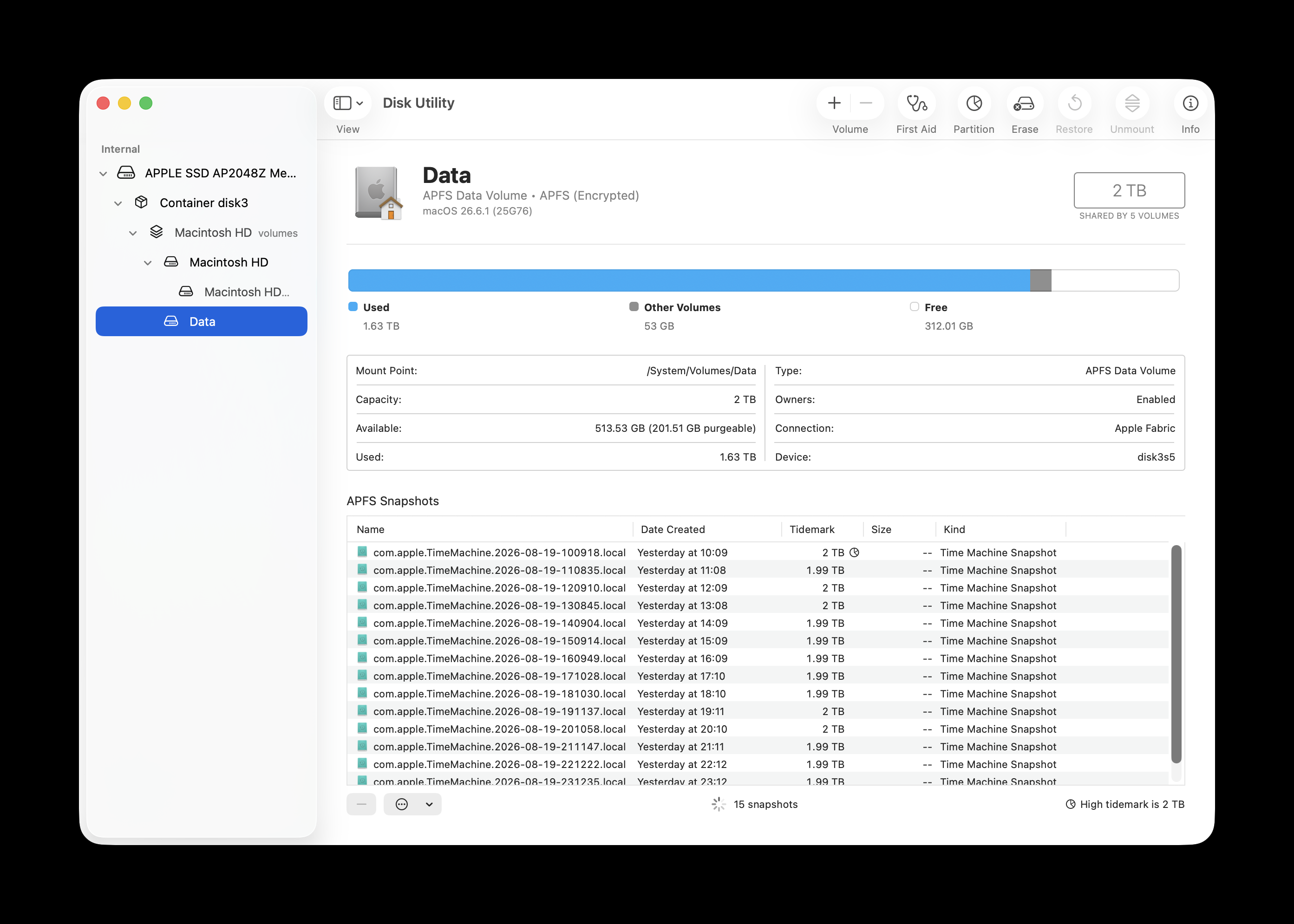 26-Tahoe-DiskUtility-APFS-Snapshots